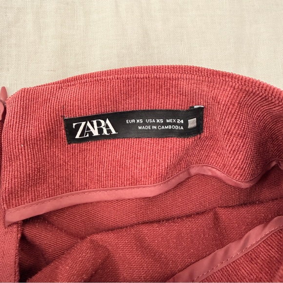 Zara Corduroy Mini Skirt - Picture 5 of 6